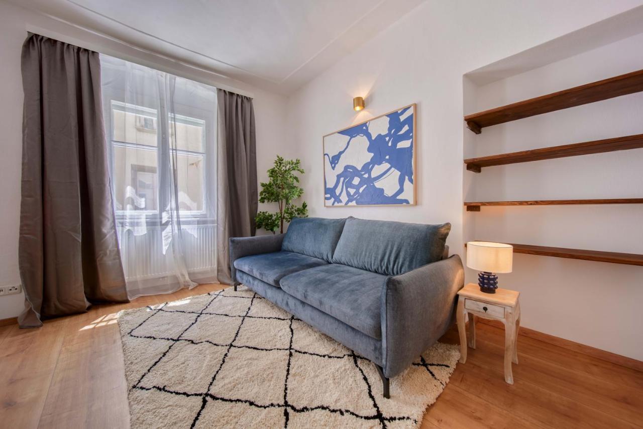 Smile Apartments "Weinhimmel" Кремс Екстериор снимка