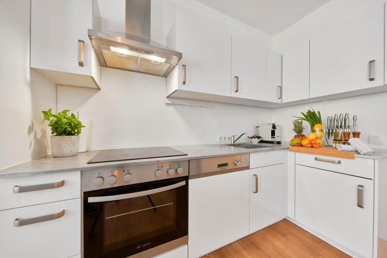 Smile Apartments "Weinhimmel" Кремс Екстериор снимка