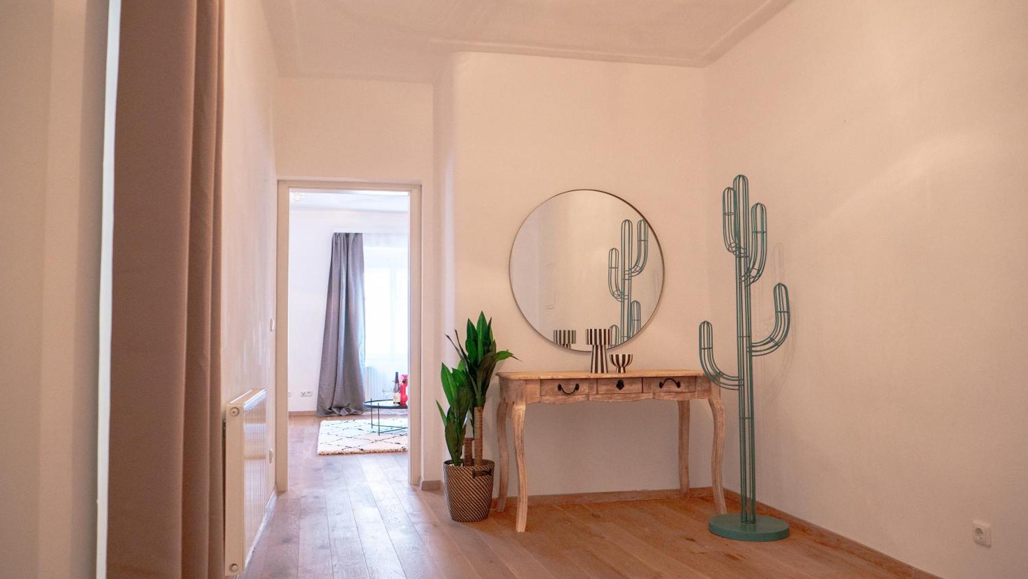 Smile Apartments "Weinhimmel" Кремс Екстериор снимка